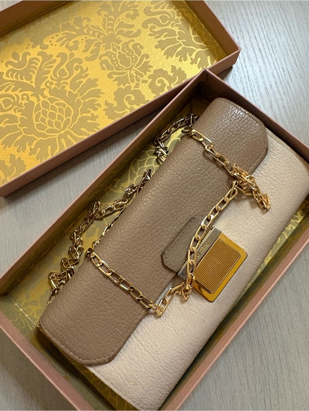 Miu‎ Miu Two-Tone Beige and Cream Leather Chain Wallet